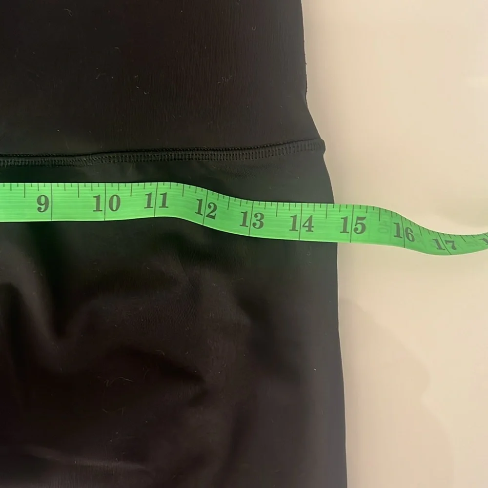 NWOT / ivivva by Lululemon girls leggings